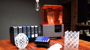 Технология 3D-печати SLA (лазерная стереолитография)